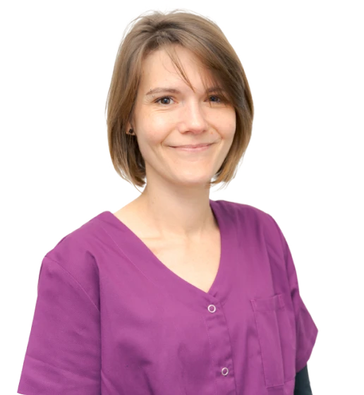 Coraly, assistante dentaire au cabinet dentaire de Marolles en Hurepoix (91630)