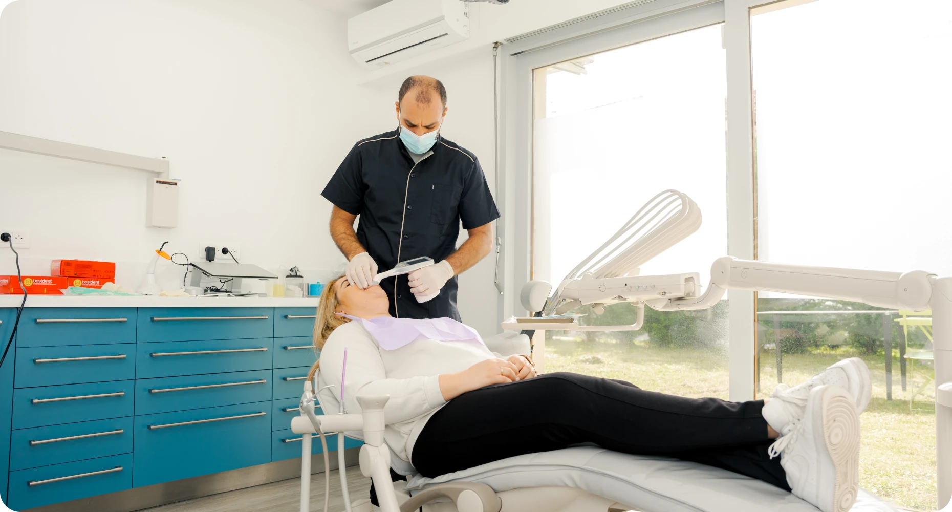 Docteur Benjamin Serror au cabinet dentaire de Marolles en Hurepoix (91630)