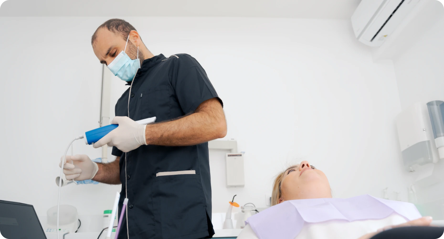 Dr Benjamin Serror au cabinet dentaire de Marolles en Hurepoix (91630)